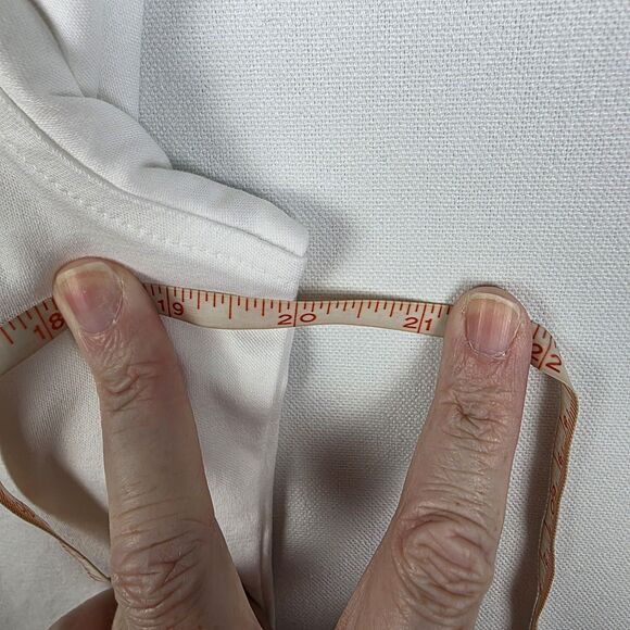 UNTUCKit  Wrinkle-Free Damaschino Reg Fit Polo Shirt Men's Sz Medium White - Picture 8 of 9